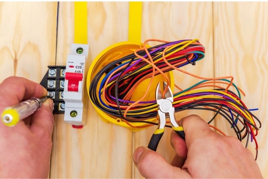 Ataşehir En Yakın Elektrikçi